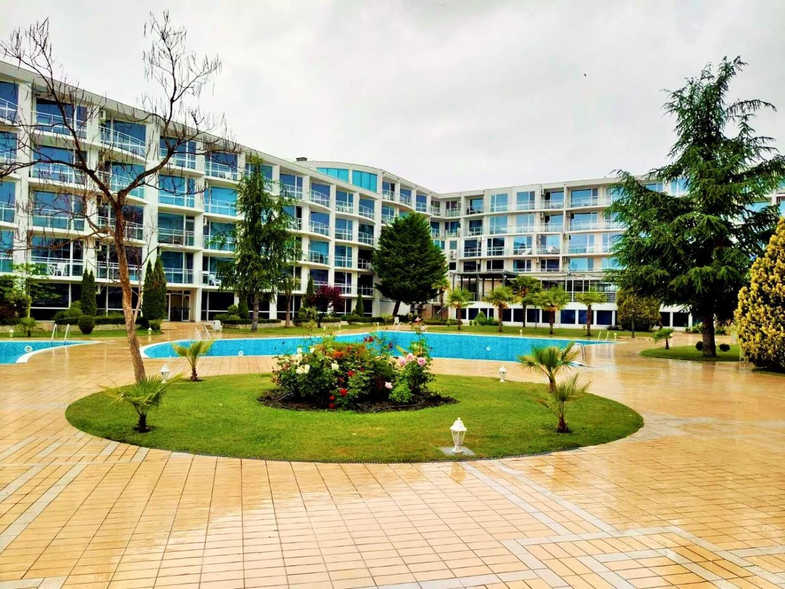 Design Studio In Atlantis Resort&Spa, Burgas Airport מראה חיצוני תמונה