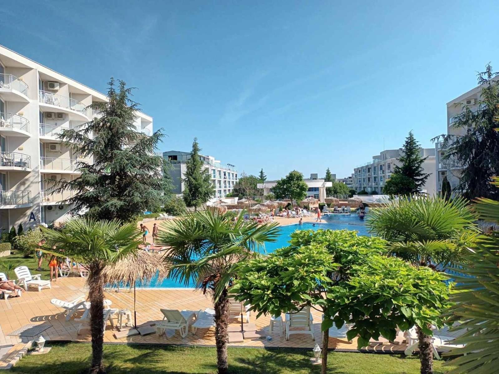 Design Studio In Atlantis Resort&Spa, Burgas Airport מראה חיצוני תמונה
